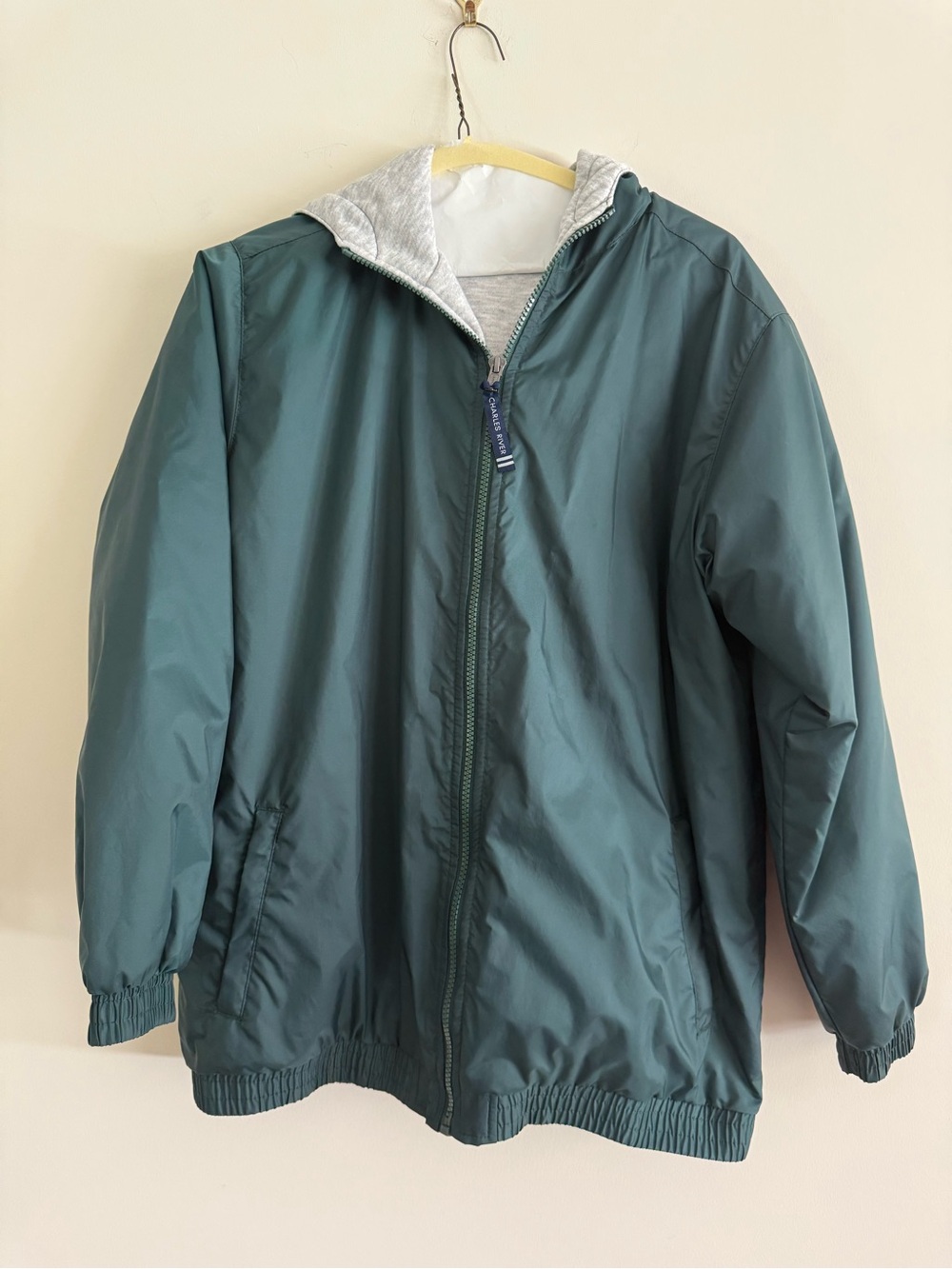 Charles River Apparel Kids Hooded Rain Jacket. Size XL=18/20. Pristine.
